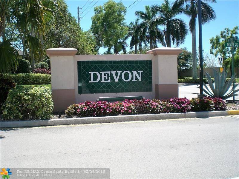 Tamarac, FL 33321,7367 N Devon Dr  #104