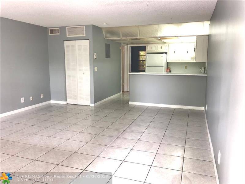 Coral Springs, FL 33065,8604 NW 35th St  #202