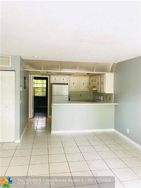 Coral Springs, FL 33065,8604 NW 35th St  #202