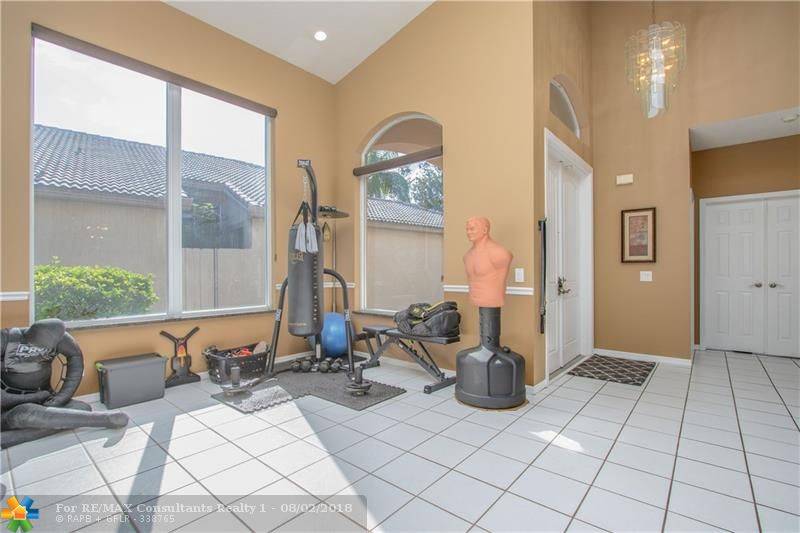 Coral Springs, FL 33071,12129 NW 15th Ct