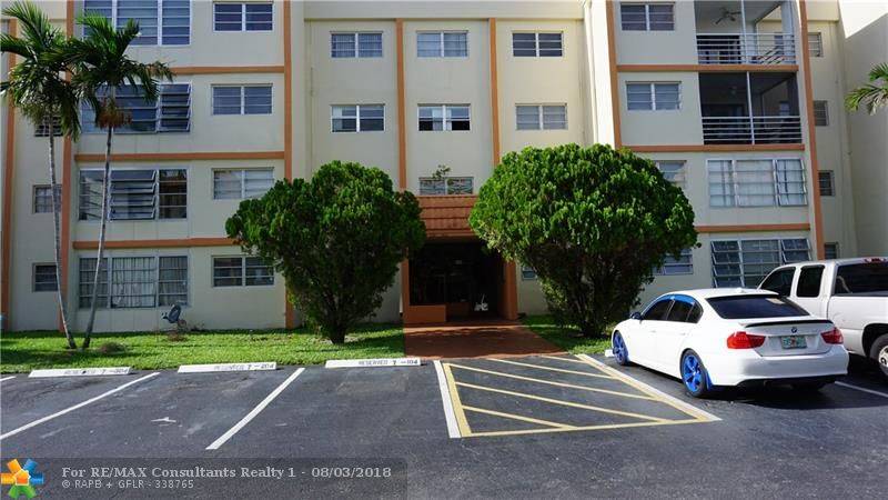 Lauderhill, FL 33313,2501 NW 41st Ave  #305