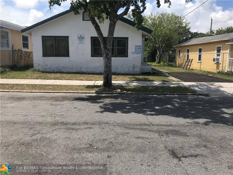 West Palm Beach, FL 33401,914 8th St