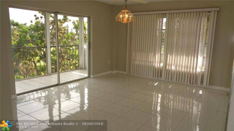 Lauderhill, FL 33319,4160 Inverrary Dr  #511