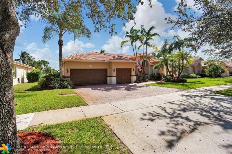 Cooper City, FL 33330,13324 Lakeside Ter