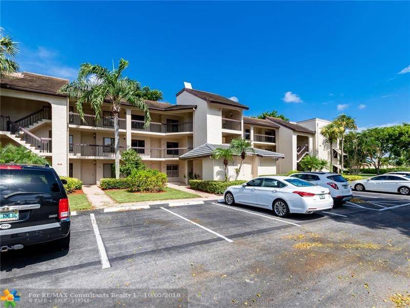 Boynton Beach, FL 33437,10143 S Mangrove Dr  #103