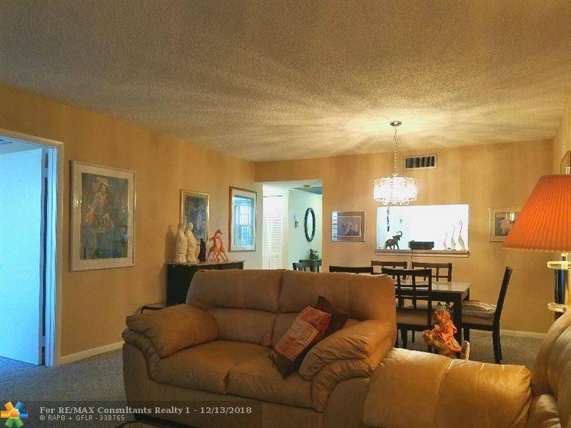 Pembroke Pines, FL 33026,1100 Colony Point Cir  #511