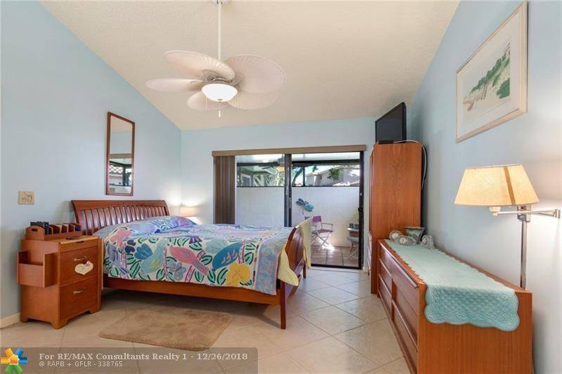 Deerfield Beach, FL 33442,4787 NW 1st Dr