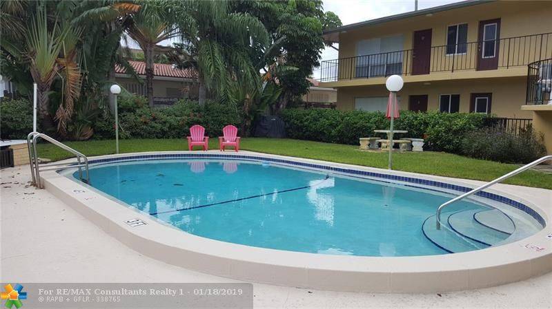 Pompano Beach, FL 33062,2190 SE 5th St  #8B