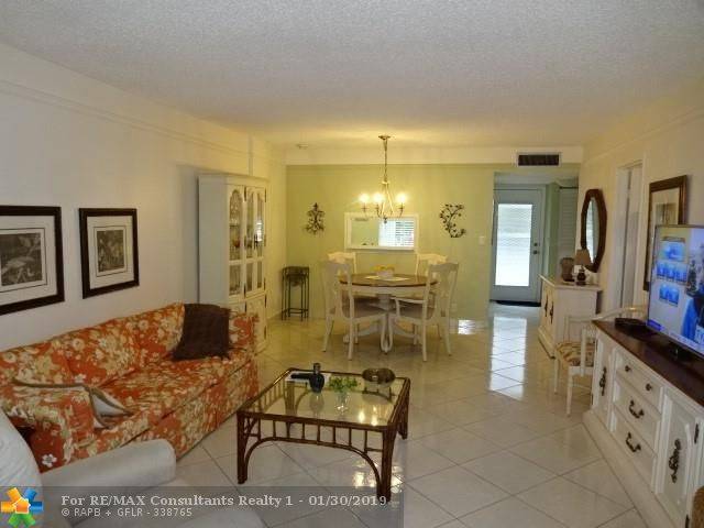 Lauderdale Lakes, FL 33313,4851 NW 26th Ct  #136