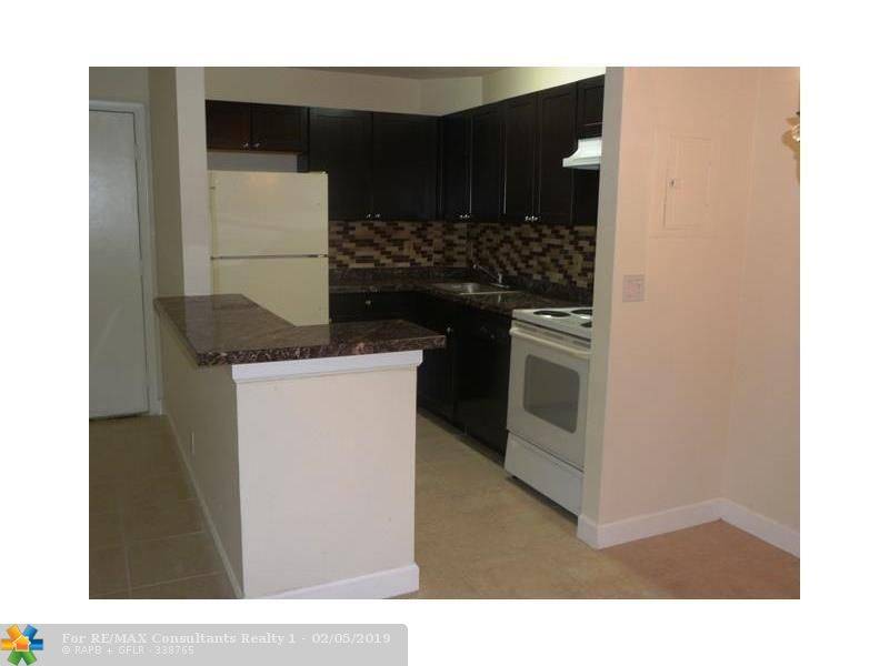 Plantation, FL 33324,10765 Cleary Blvd  #308