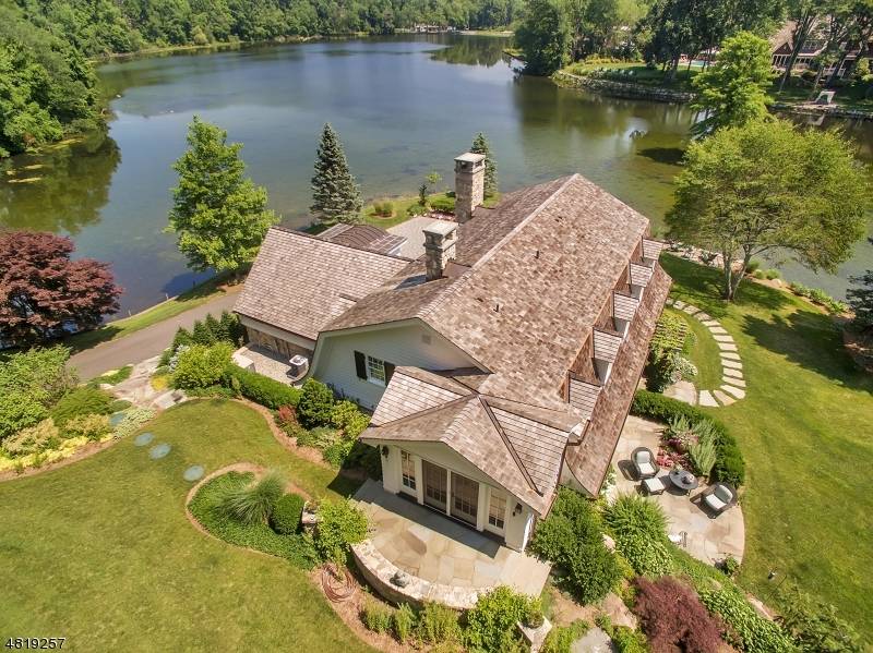 Franklin Lakes Boro, NJ 07417,935 LOCH RD