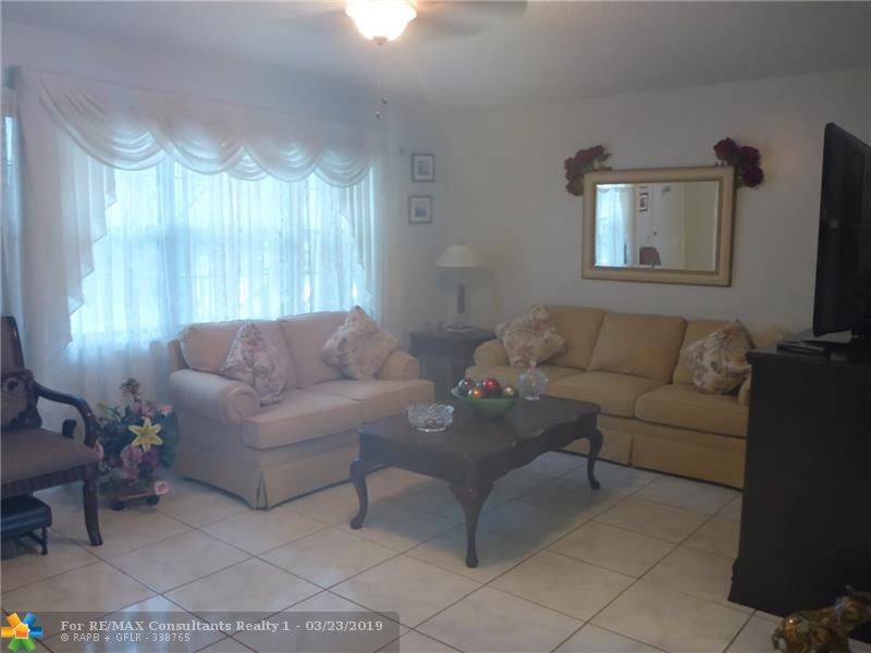 Pembroke Pines, FL 33027,1401 SW 134th Way  #203C