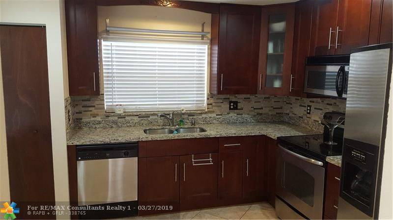 Pompano Beach, FL 33064,3370 BEAU RIVAGE  #H5