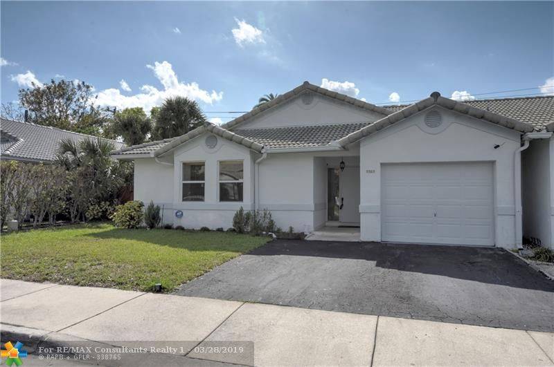 Hollywood, FL 33024,3323 NW 79th Way