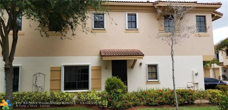 Coconut Creek, FL 33073,4721 Grand Cypress Cir  #4721