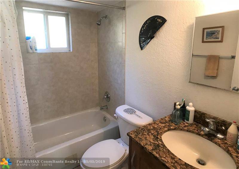 Wilton Manors, FL 33334,2643 NE 8th Ave  #4