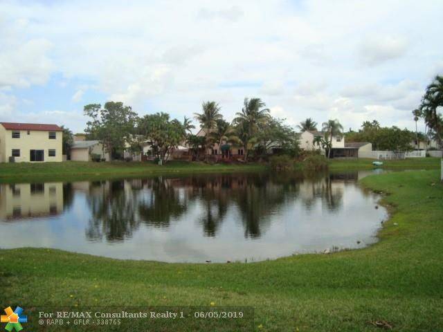 Davie, FL 33325,14021 OAK RIDGE DR