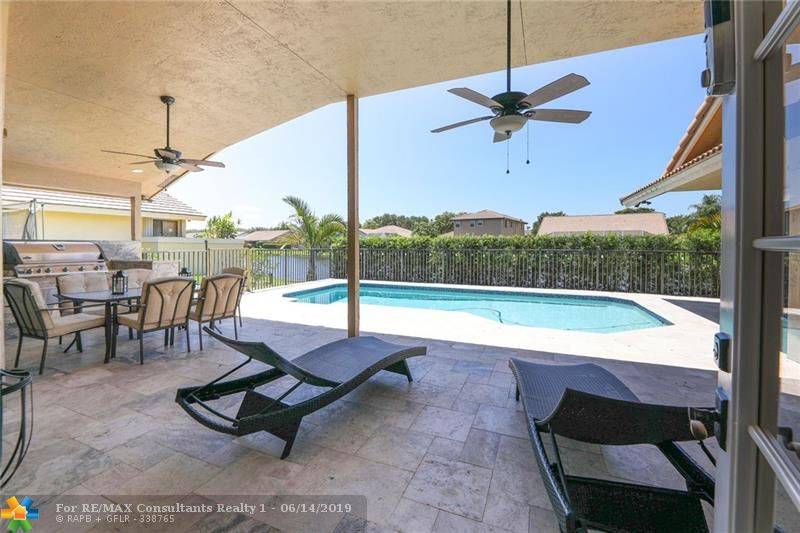 Plantation, FL 33322,9330 NW 10 CT