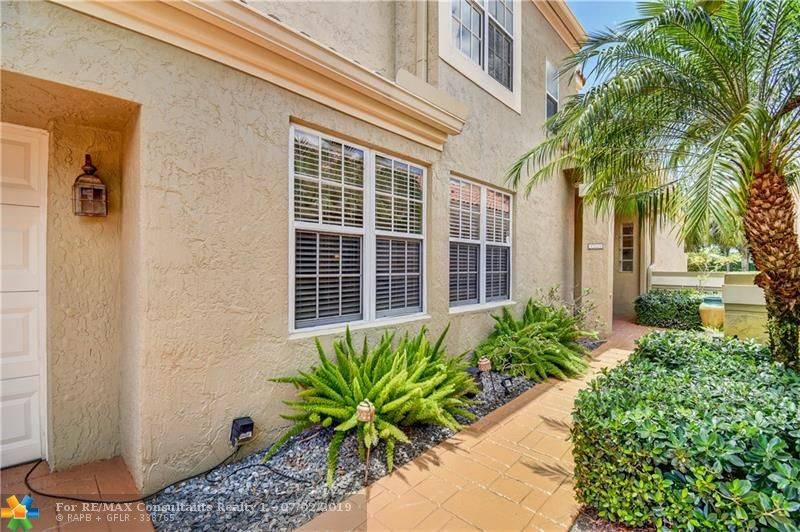 Boca Raton, FL 33487,17531 Tiffany Trace Dr