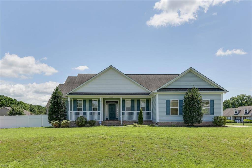 6562 Wysteria LN, Gloucester, VA 23061