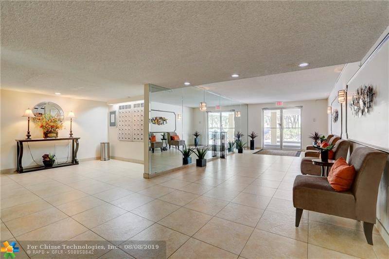 Plantation, FL 33317,6600 Cypress Road  #203