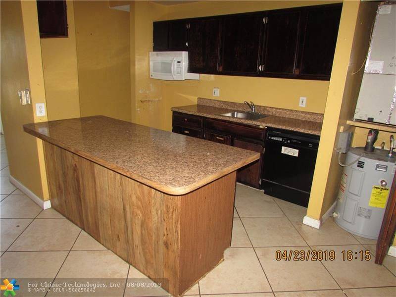 Lauderhill, FL 33351,8540 NW 45th St