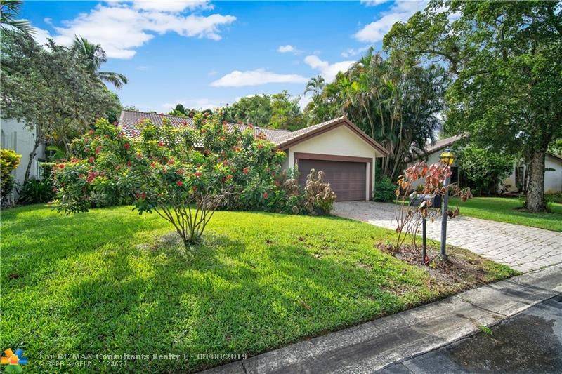 Coral Springs, FL 33071,1531 Riverwood Ln