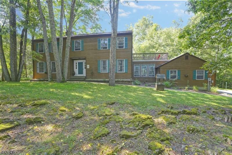 Lafayette Twp., NJ 07848,23 CLIFFVIEW DR