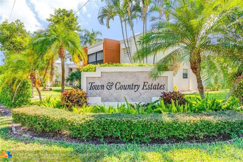 Delray Beach, FL 33444,516 Osprey Dr  #13D