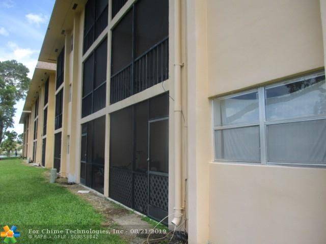 Tamarac, FL 33321,7960 Colony Cir  #204