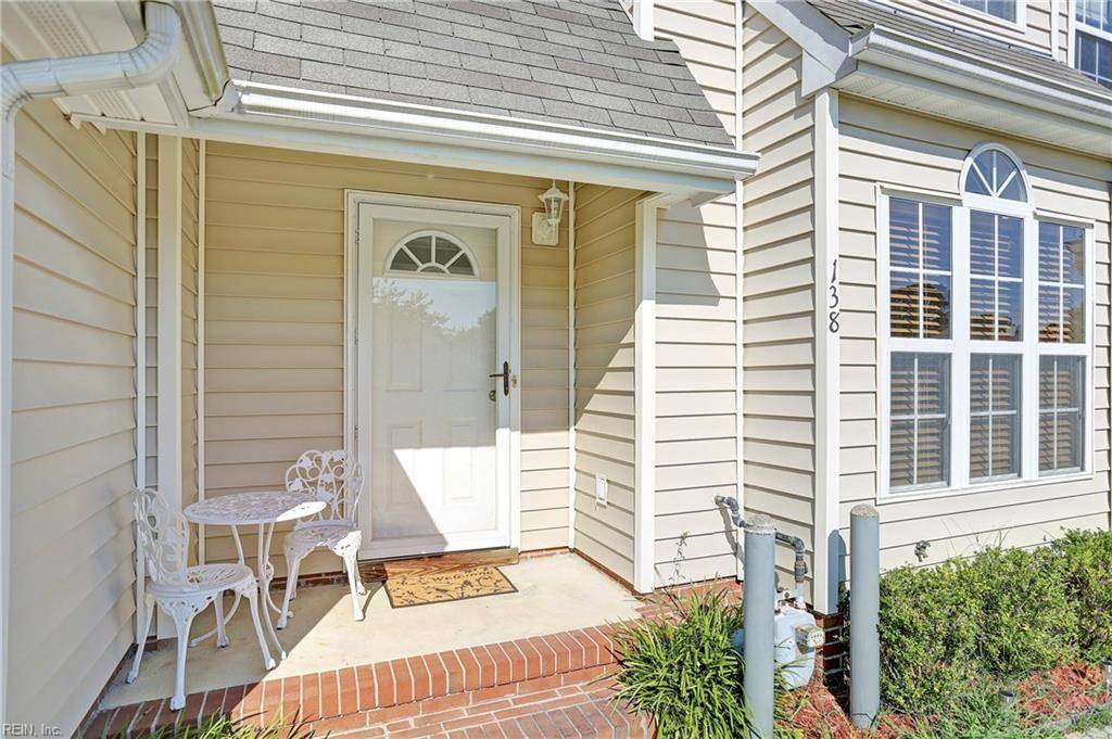 Hampton, VA 23669,138 River Walk CT