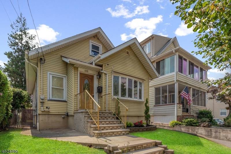 Clifton City, NJ 07011,635 GREGORY AVE