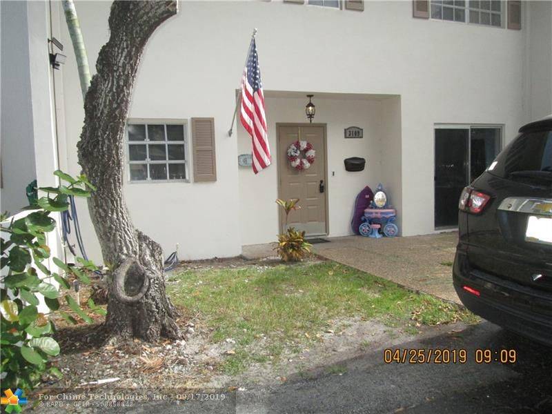 Pompano Beach, FL 33069,3109 N Palm Aire Dr  #3109