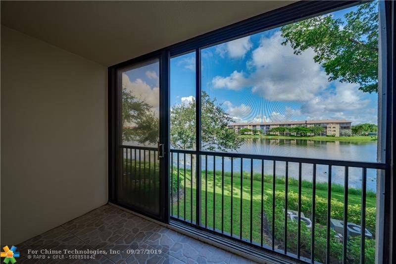 Pembroke Pines, FL 33027,13701 SW 12th St  #212A