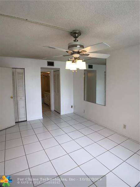 Lauderdale Lakes, FL 33313,2900 NW 48th Ter  #309