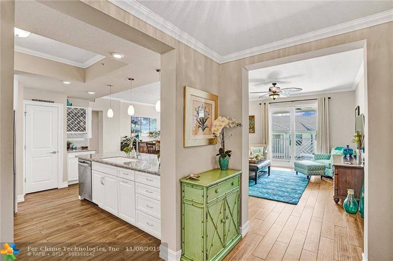 Juno Beach, FL 33408,442 N Bay Colony Dr  #442