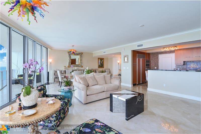 Hollywood, FL 33019,3101 S Ocean Dr  #2805