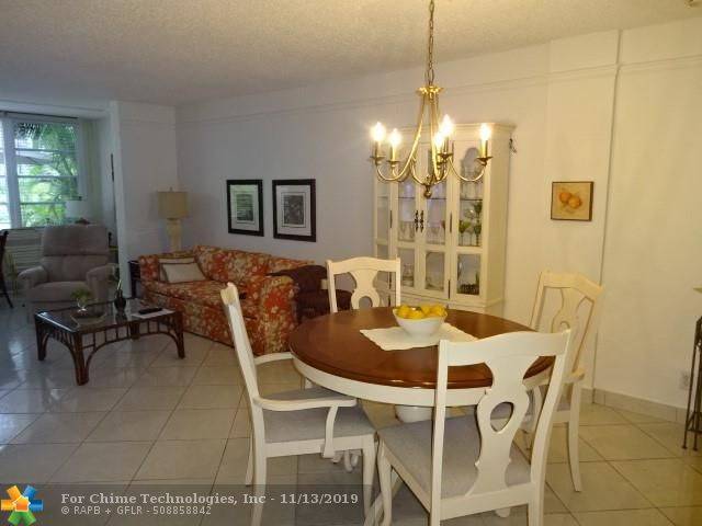 Lauderdale Lakes, FL 33313,4851 NW 26th Ct  #136