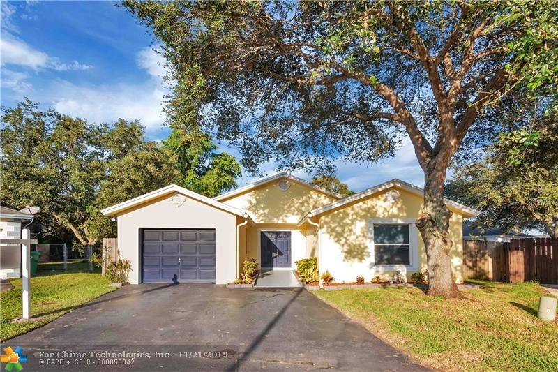 Davie, FL 33325,1032 SW 119th Ave