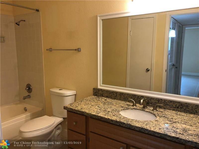 Coral Springs, FL 33071,927 Riverside Dr  #325