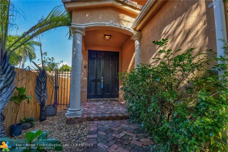 Coconut Grove, FL 33133,2933 Day Ave  #2933