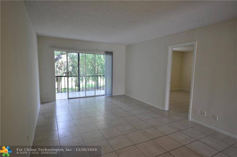 Tamarac, FL 33321,8000 Fairview Dr  #203