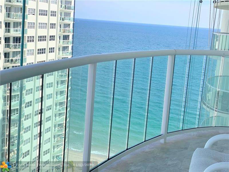 Fort Lauderdale, FL 33308,3400 Galt Ocean Dr  #1909S