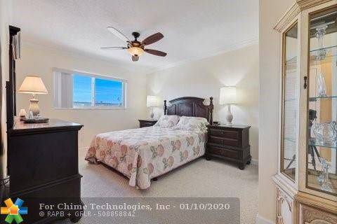 Lighthouse Point, FL 33064,2100 NE 38th St  #239