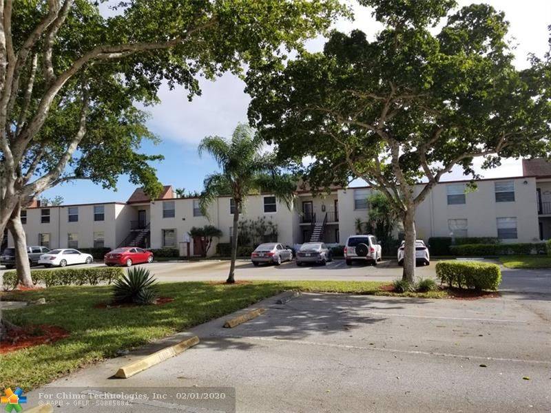 Delray Beach, FL 33446,16 Willowbrook Ln  #105