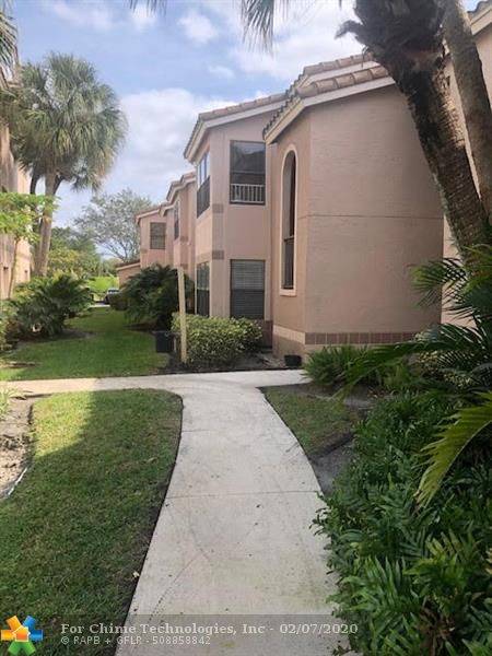 Davie, FL 33328,2946 S University Dr  #7208