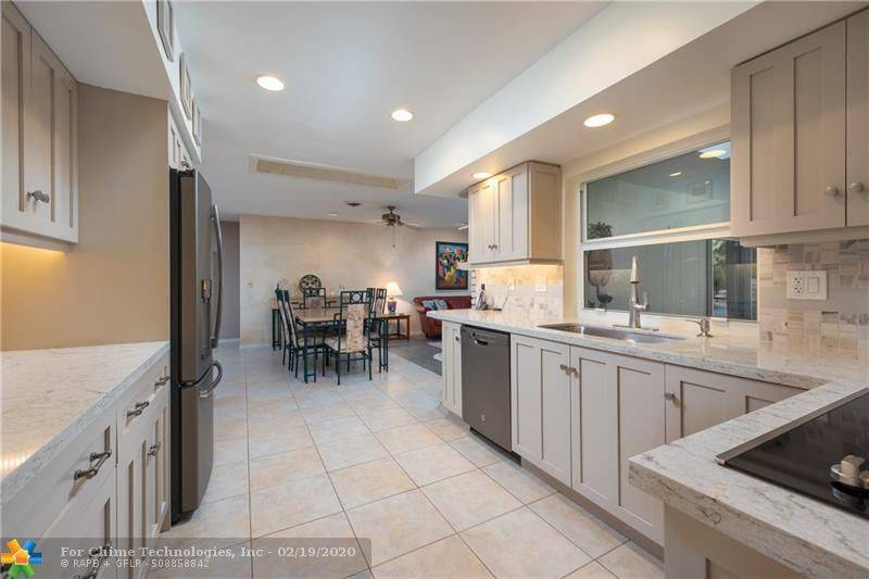 Plantation, FL 33317,6001 Almond Ter