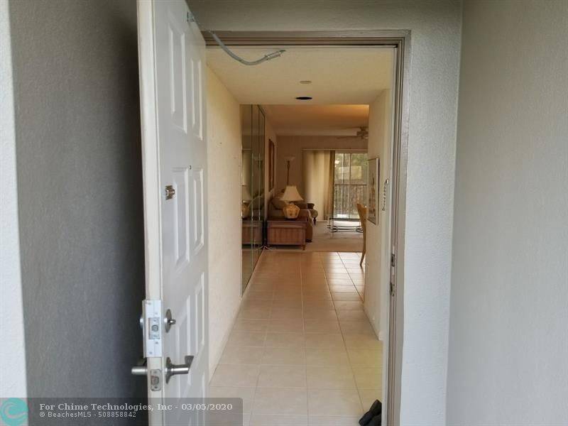 Pembroke Pines, FL 33027,550 SW 137th Ave  #307L