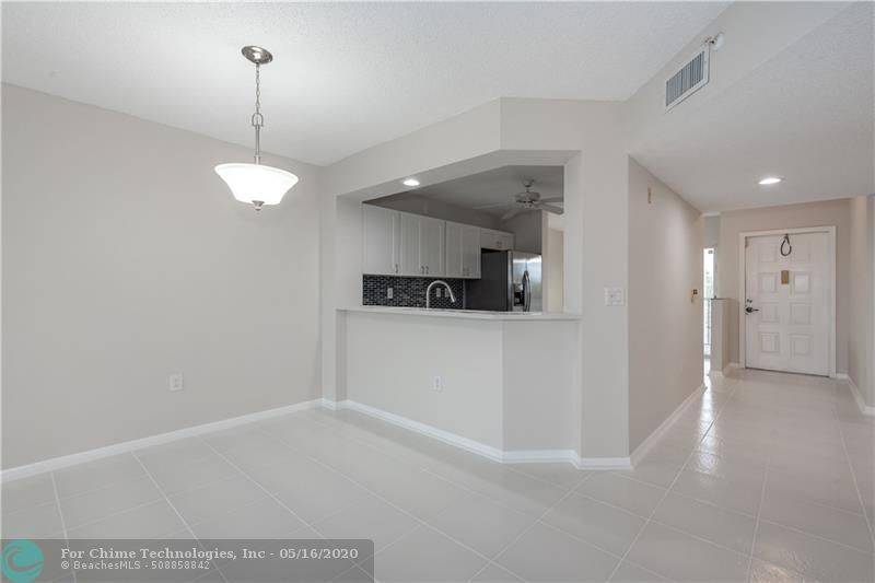 Tamarac, FL 33321,9563 Weldon Cir  #D301