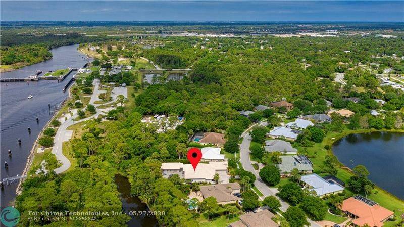 Stuart, FL 34997,8041 SW Yachtsmans Dr